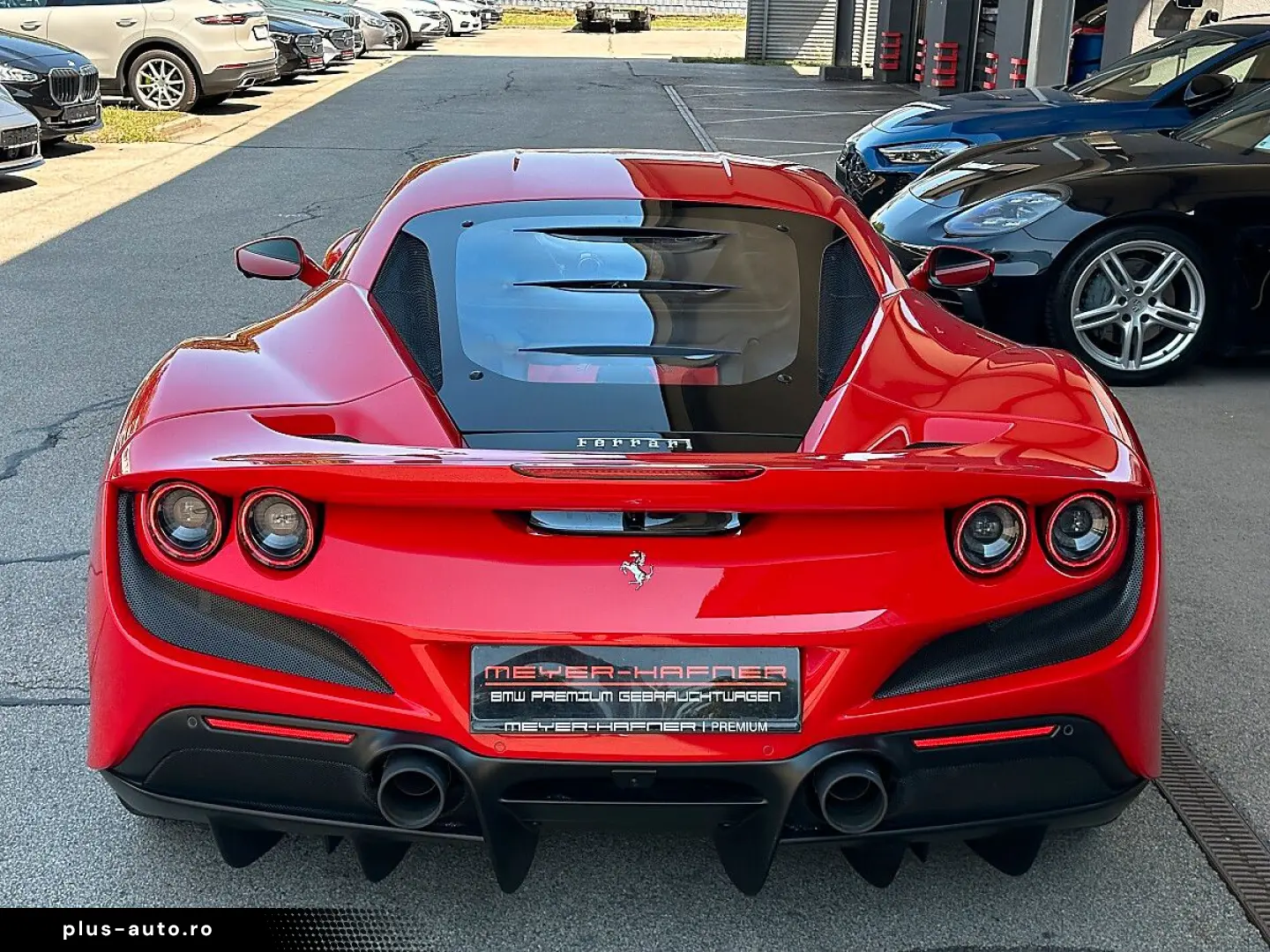 FERRARI F8 Tributo