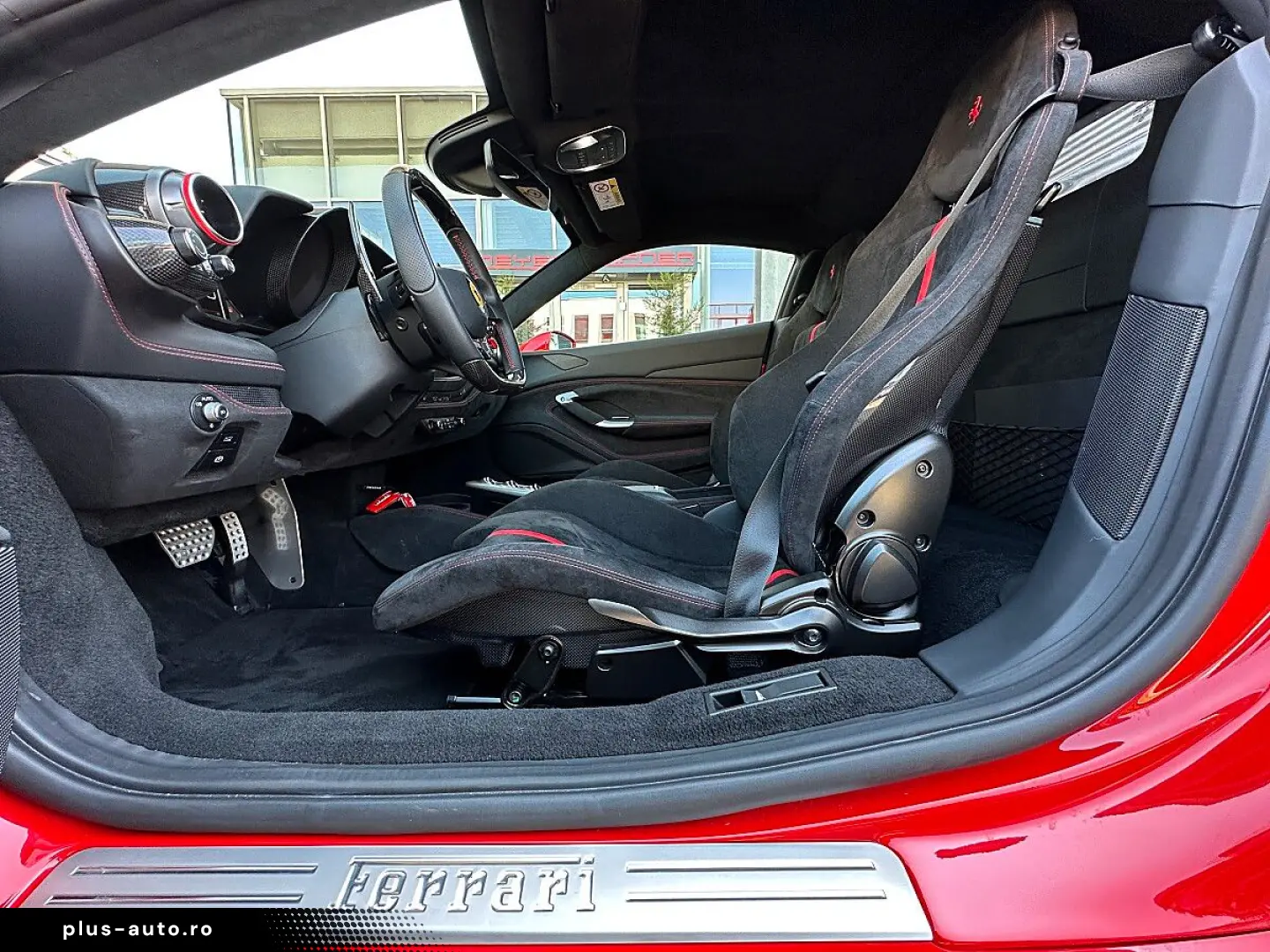 FERRARI F8 Tributo