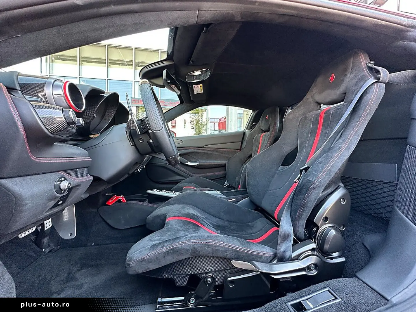 FERRARI F8 Tributo