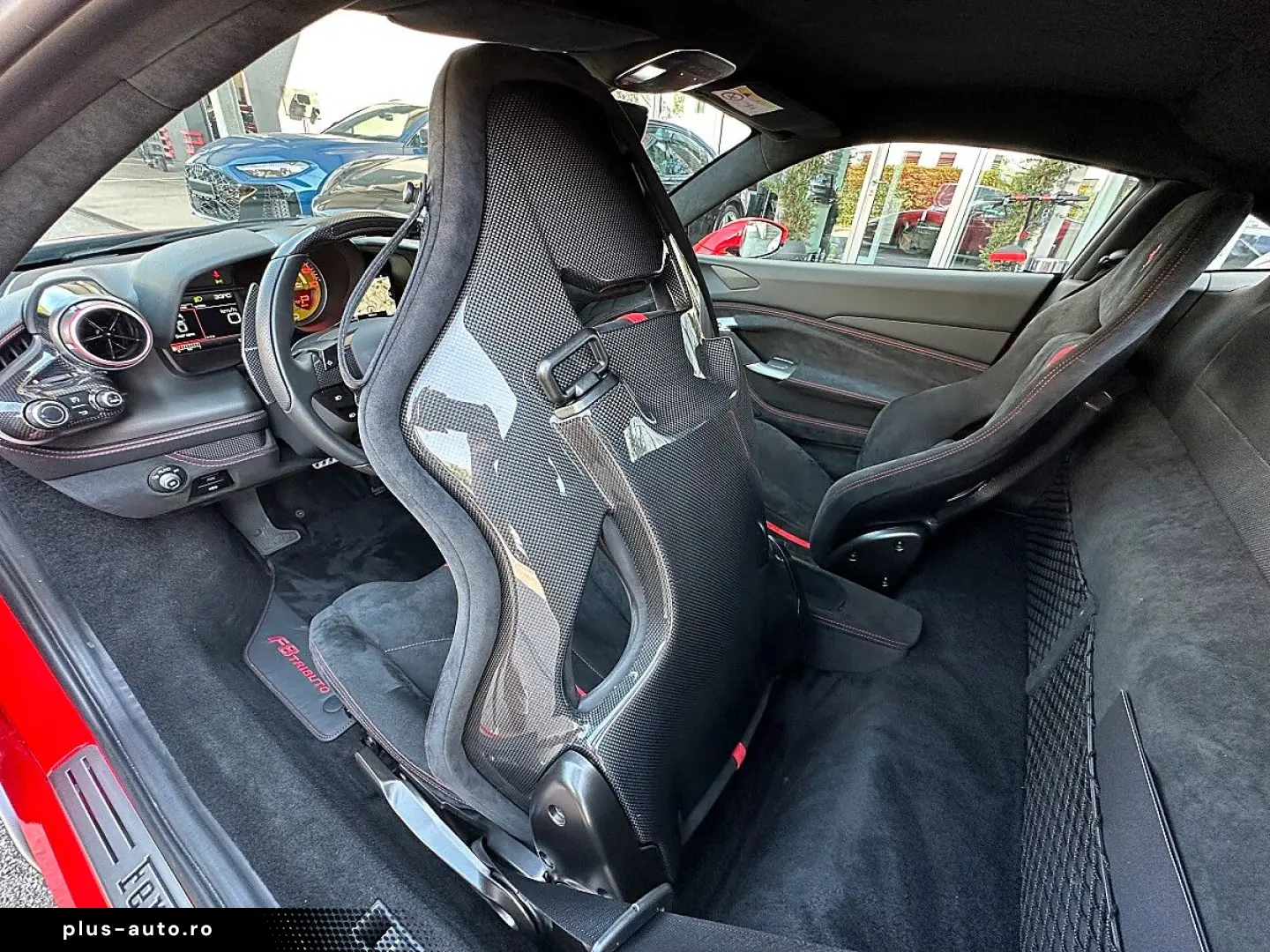 FERRARI F8 Tributo