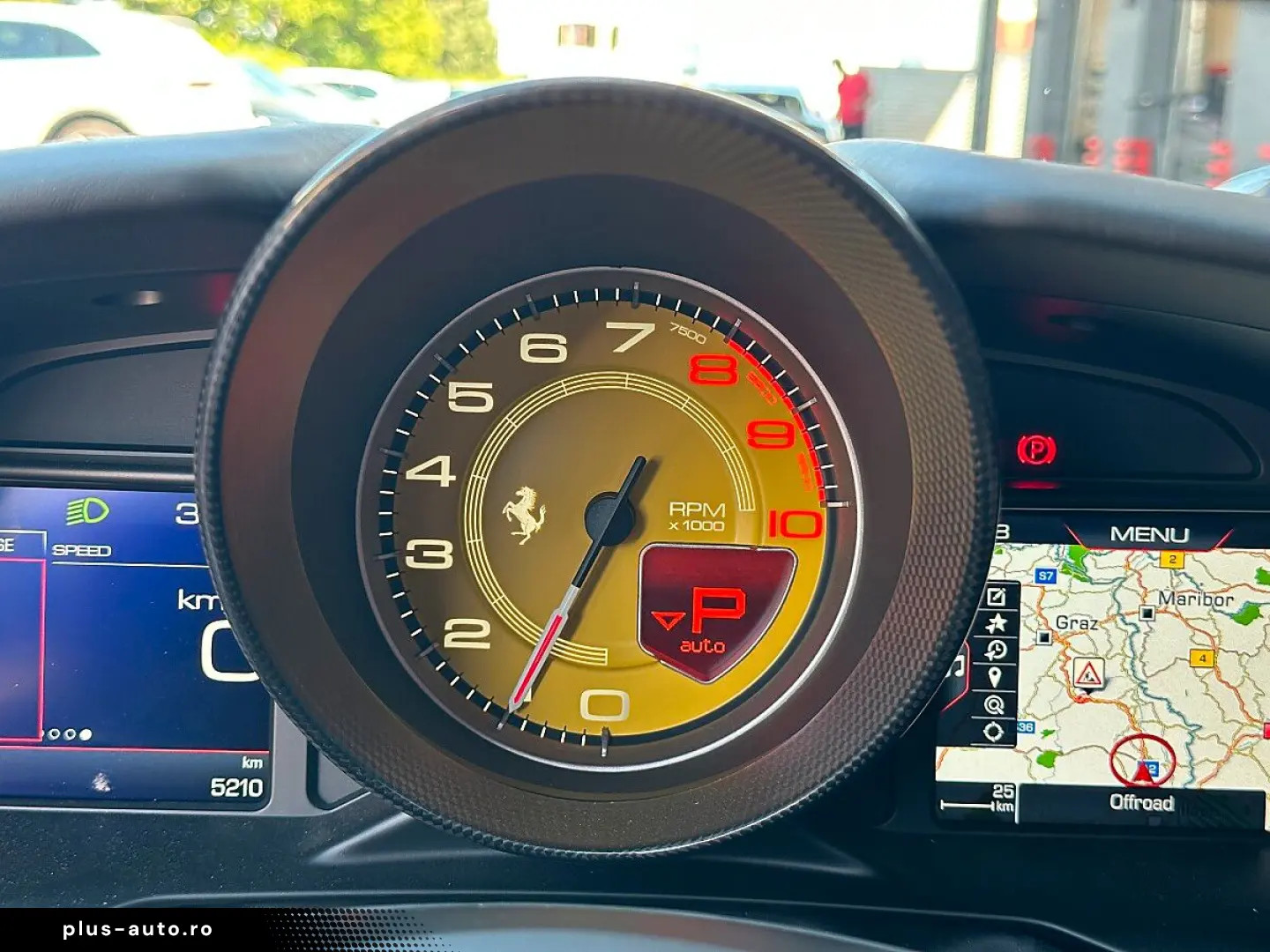 FERRARI F8 Tributo