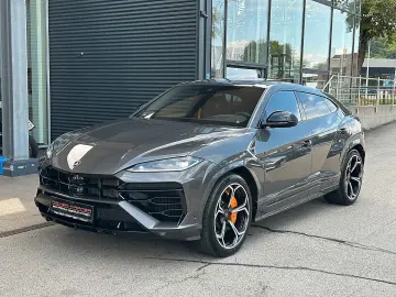 LAMBORGHINI URUS SE   Akrapovic   B&O   Pano   GARANTIE 2028