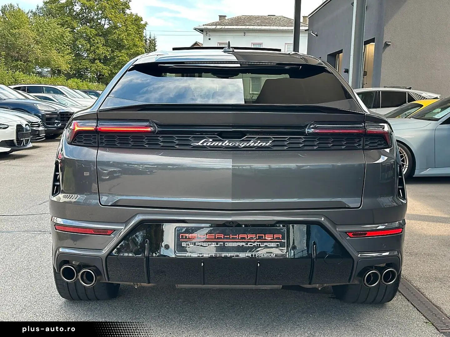 LAMBORGHINI URUS SE   Akrapovic   B&O   Pano   GARANTIE 2028