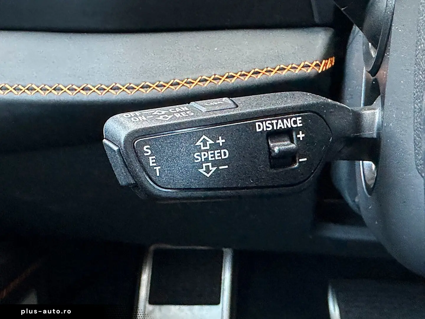 LAMBORGHINI URUS SE   Akrapovic   B&O   Pano   GARANTIE 2028