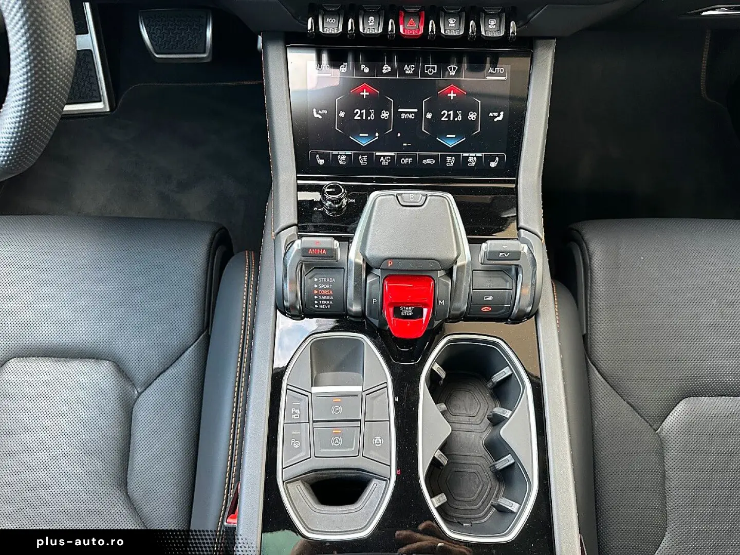 LAMBORGHINI URUS SE   Akrapovic   B&O   Pano   GARANTIE 2028