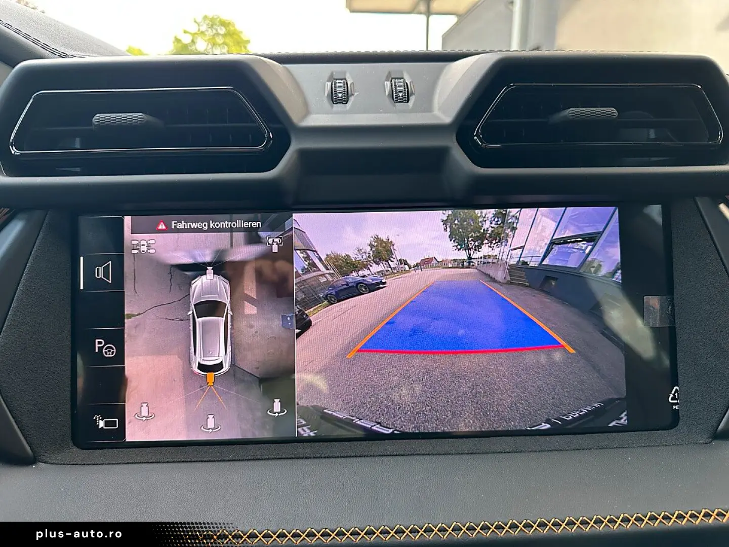 LAMBORGHINI URUS SE   Akrapovic   B&O   Pano   GARANTIE 2028