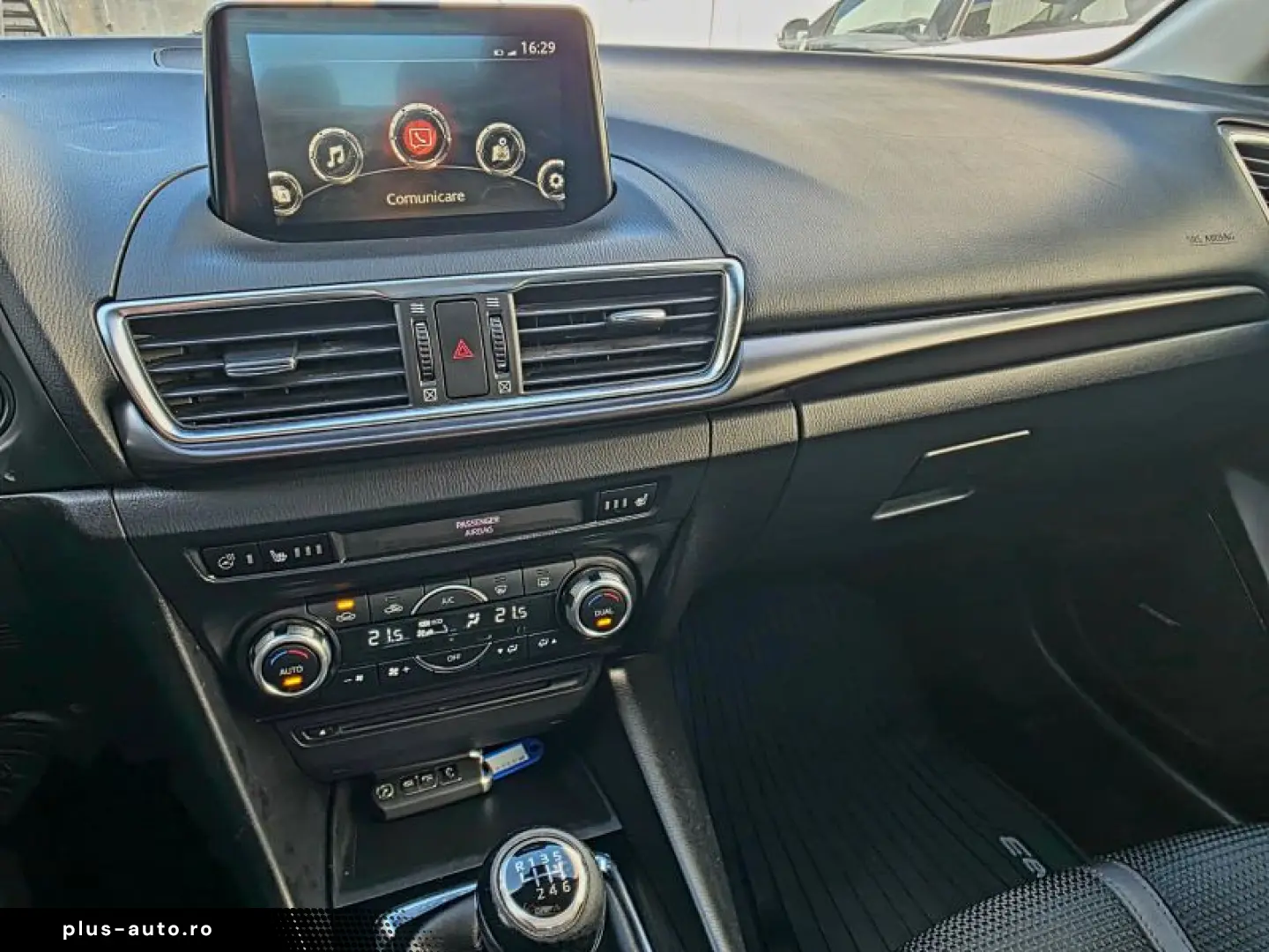 MAZDA MAZDA3 2.0 G120 Revolution