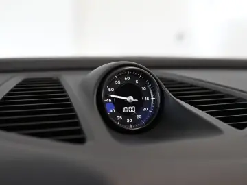 PORSCHE Macan 4 Panorama ACC AirSusp Bose 360