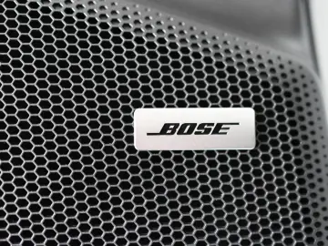 PORSCHE Macan 4 Panorama ACC AirSusp Bose 360