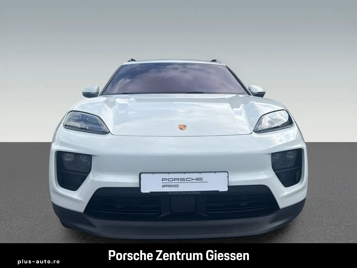 PORSCHE Macan 4 Head-Up Surround-View 360