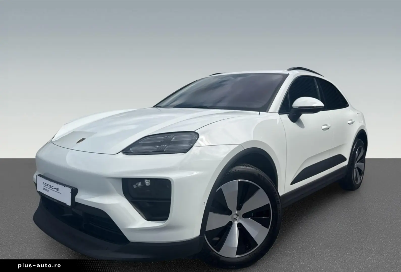 PORSCHE Macan 4 Head-Up Surround-View 360