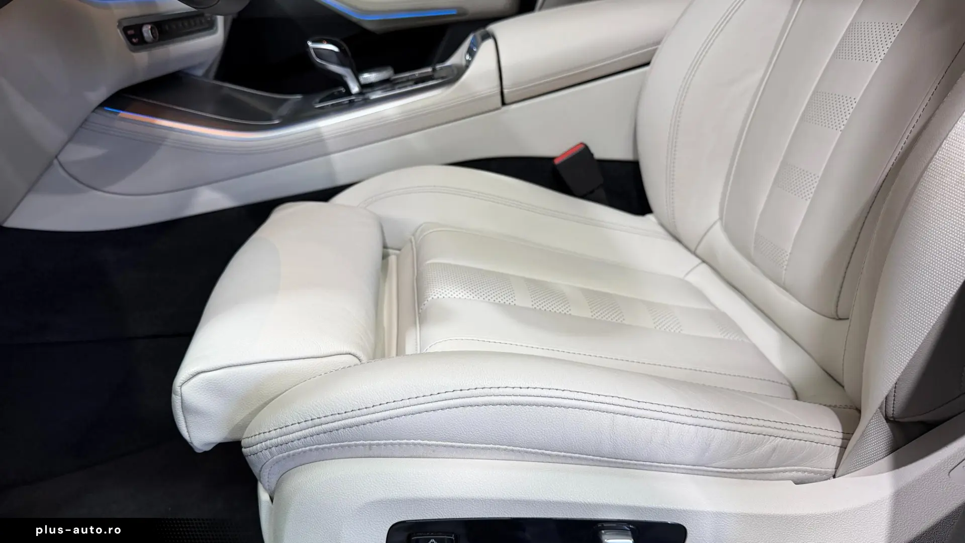 BMW X5_3.0 XDRIVE45E 4WD