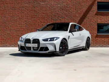 BMW M4 Coupe M xDrive Competition Facelift HK Adapt.