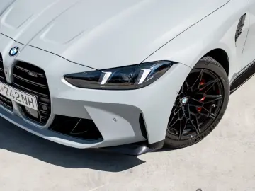 BMW M4 Coupe M xDrive Competition Facelift HK Adapt.