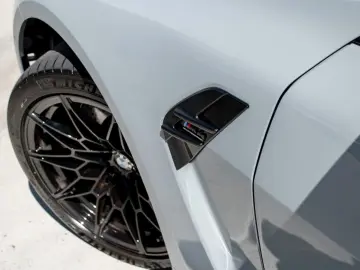 BMW M4 Coupe M xDrive Competition Facelift HK Adapt.