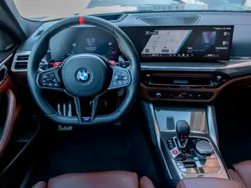 BMW M4 Coupe M xDrive Competition Facelift HK Adapt.
