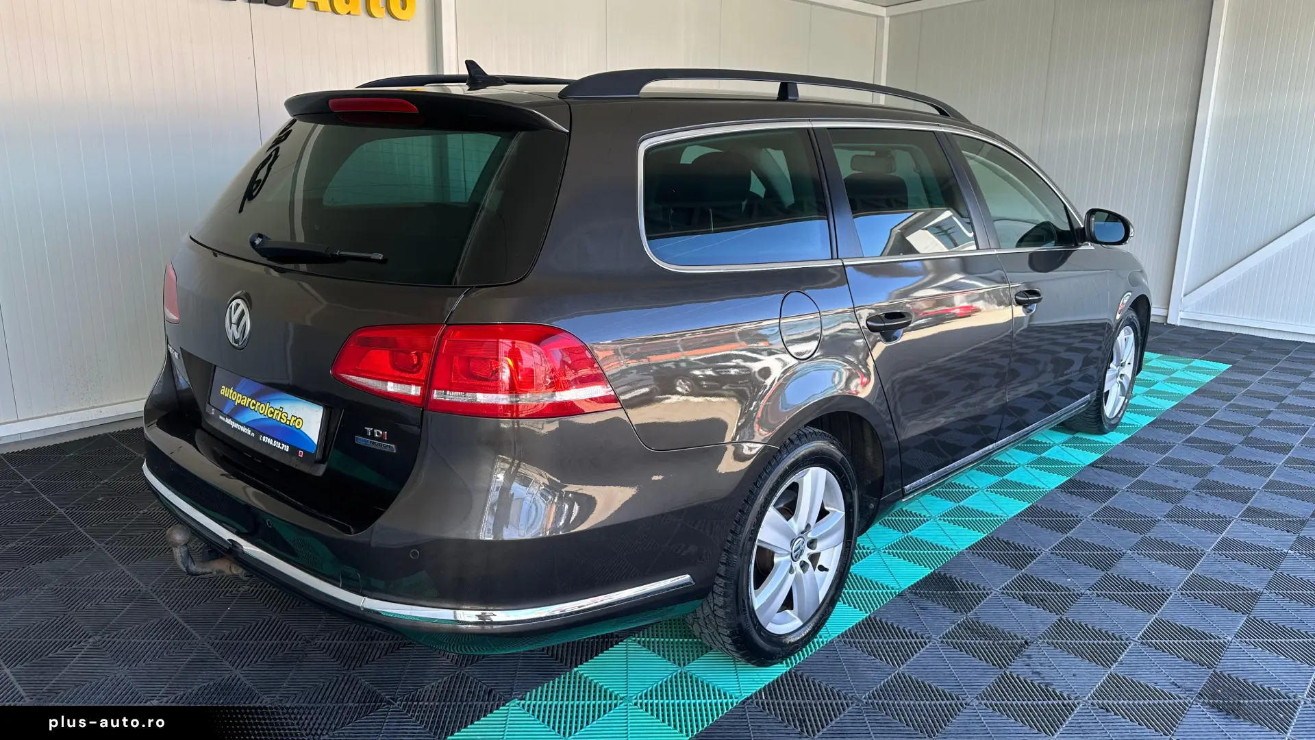 Volkswagen Passat 1.6 Diesel 105 CP An 2013