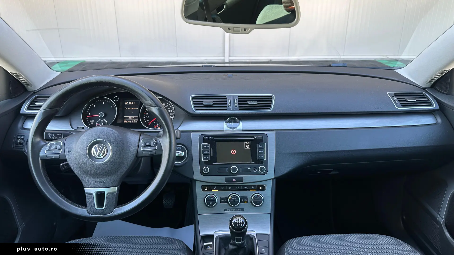 Volkswagen Passat 1.6 Diesel 105 CP An 2013