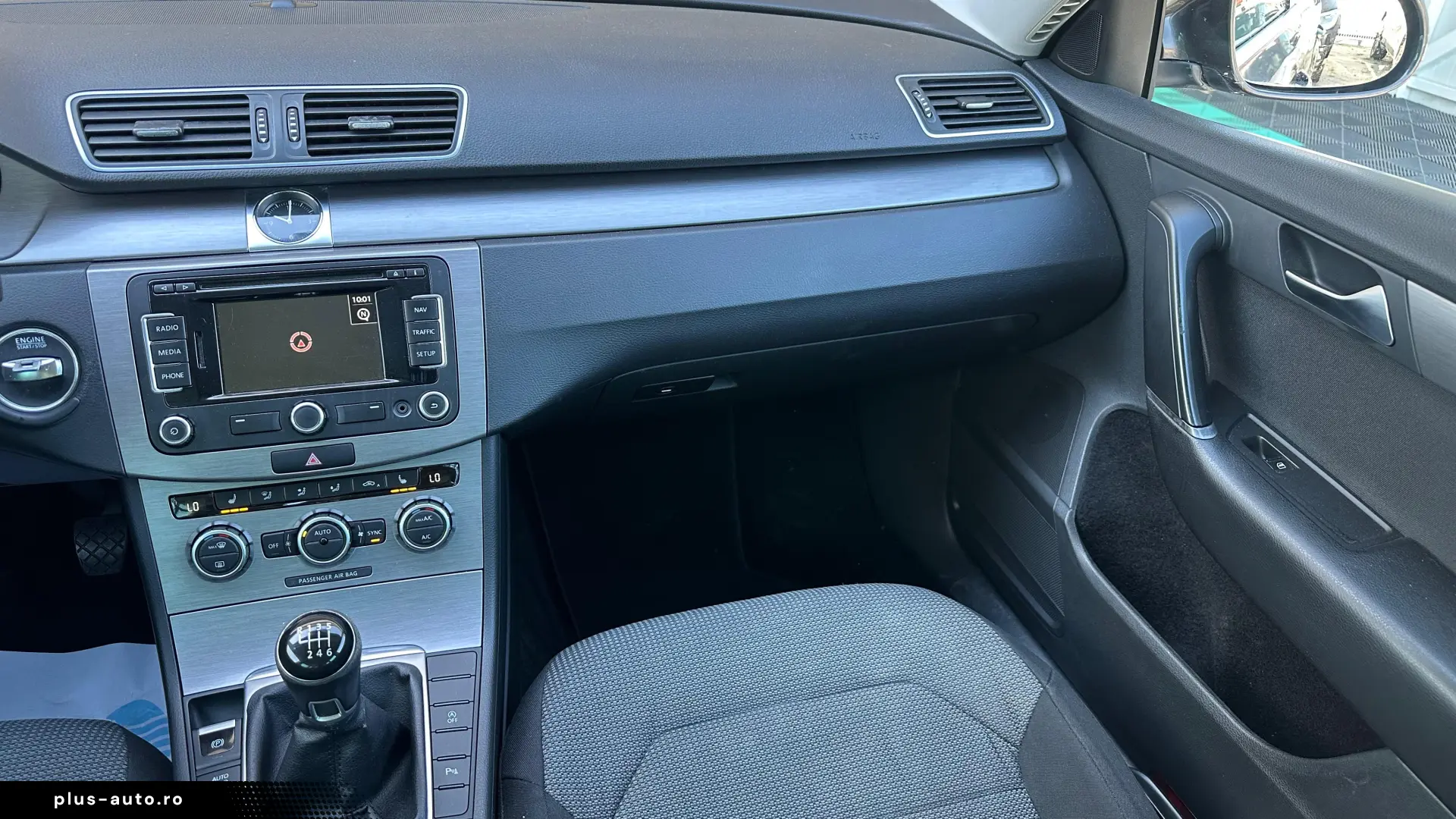 Volkswagen Passat 1.6 Diesel 105 CP An 2013