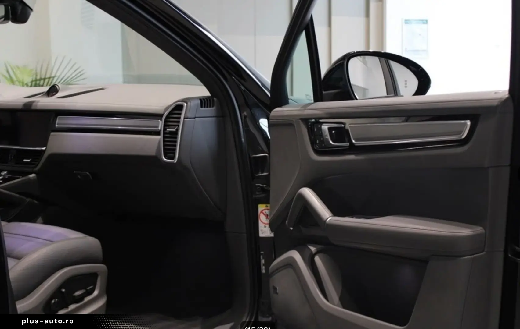 PORSCHE Cayenne E-Hybrid Platinum Edition Panorama AHK