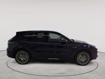 PORSCHE Cayenne E-Hybrid Tipt S Platinum Edition