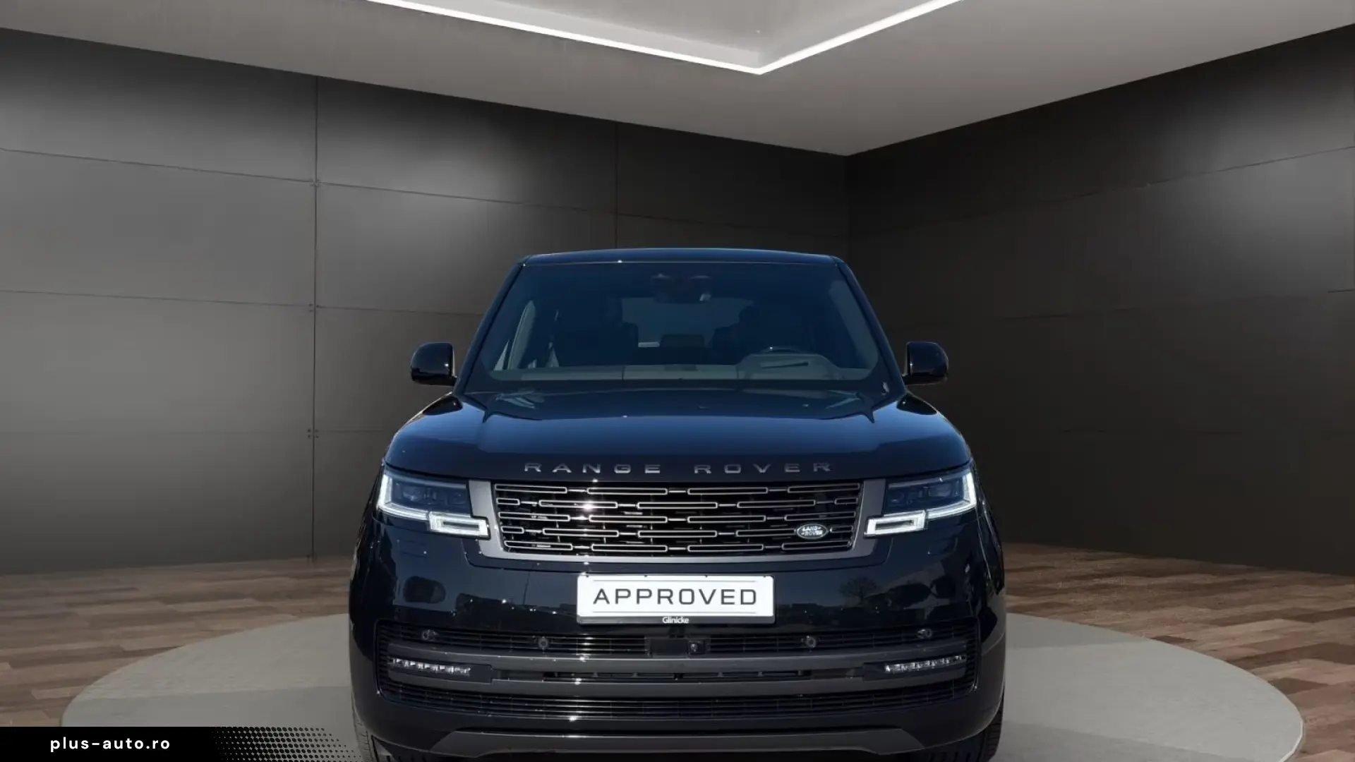 Range Rover P530 Autobiography Rear Seat Entertainment