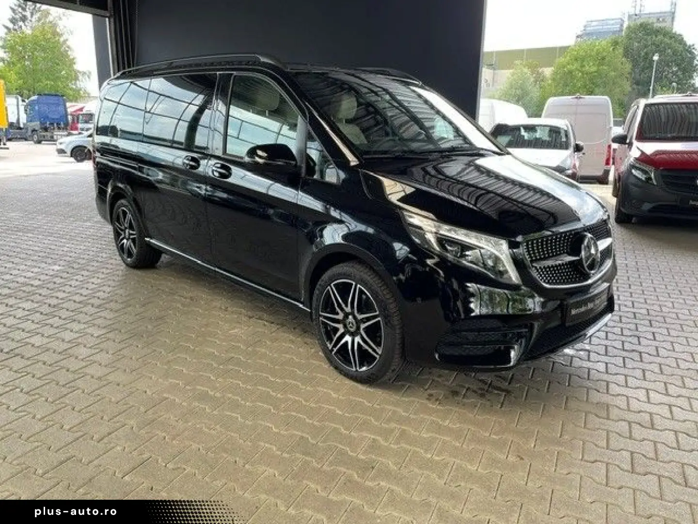 MERCEDES-BENZ V 300 d 4MATIC AMG AIRMATIC MBUX 360  &hellip;