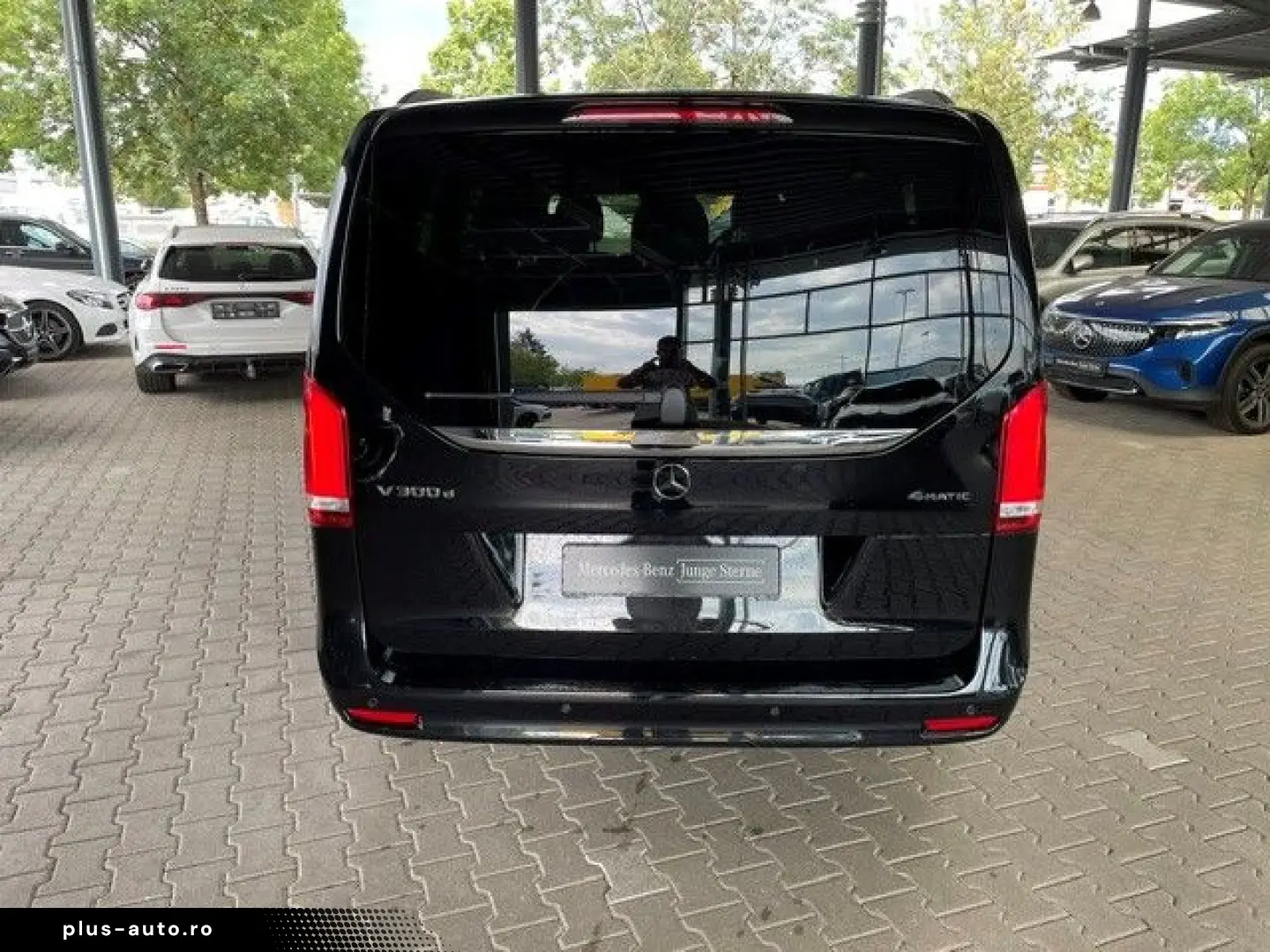 MERCEDES-BENZ V 300 d 4MATIC AMG AIRMATIC MBUX 360  &hellip;