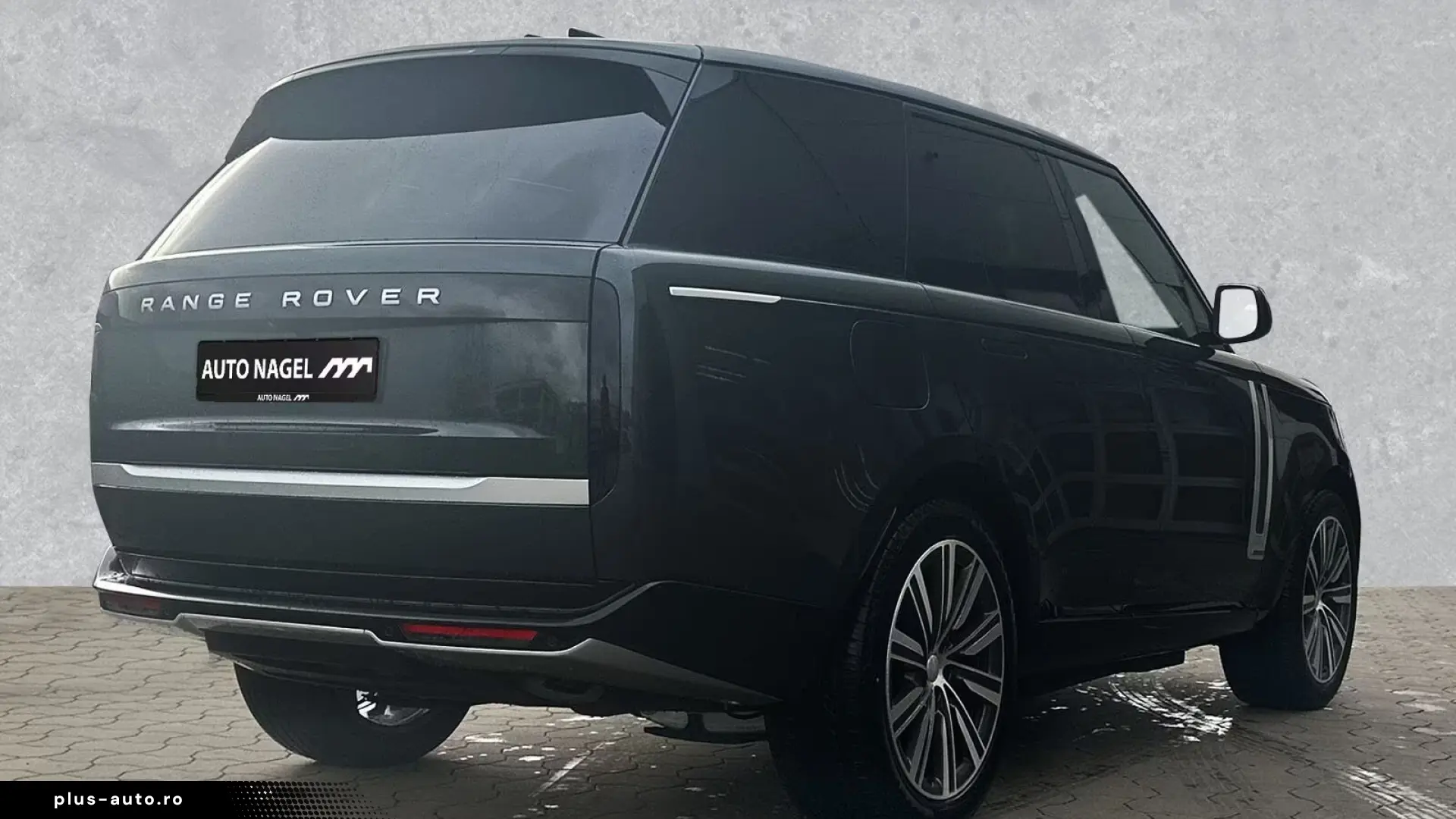Land Rover Range Rover P550e Autobiography 22