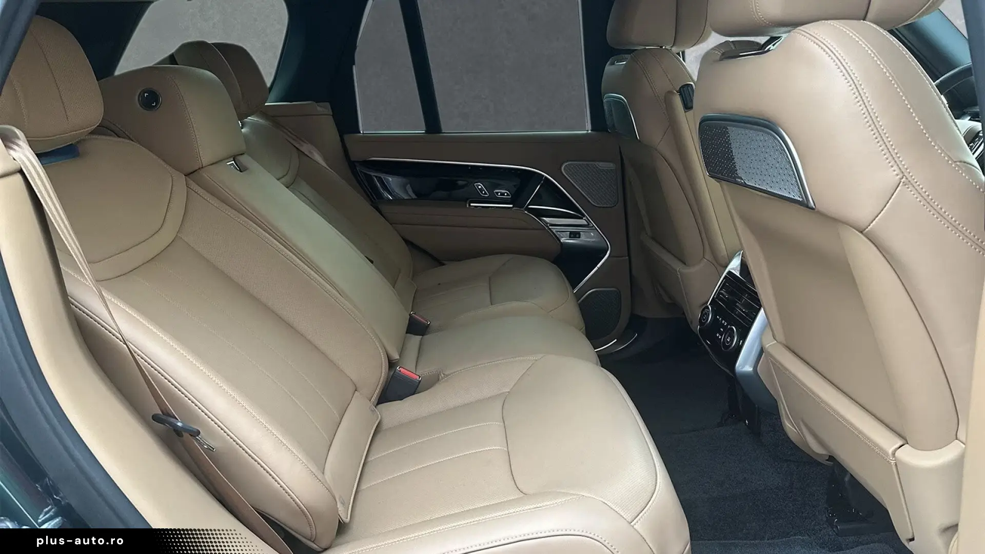 Land Rover Range Rover P550e Autobiography 22