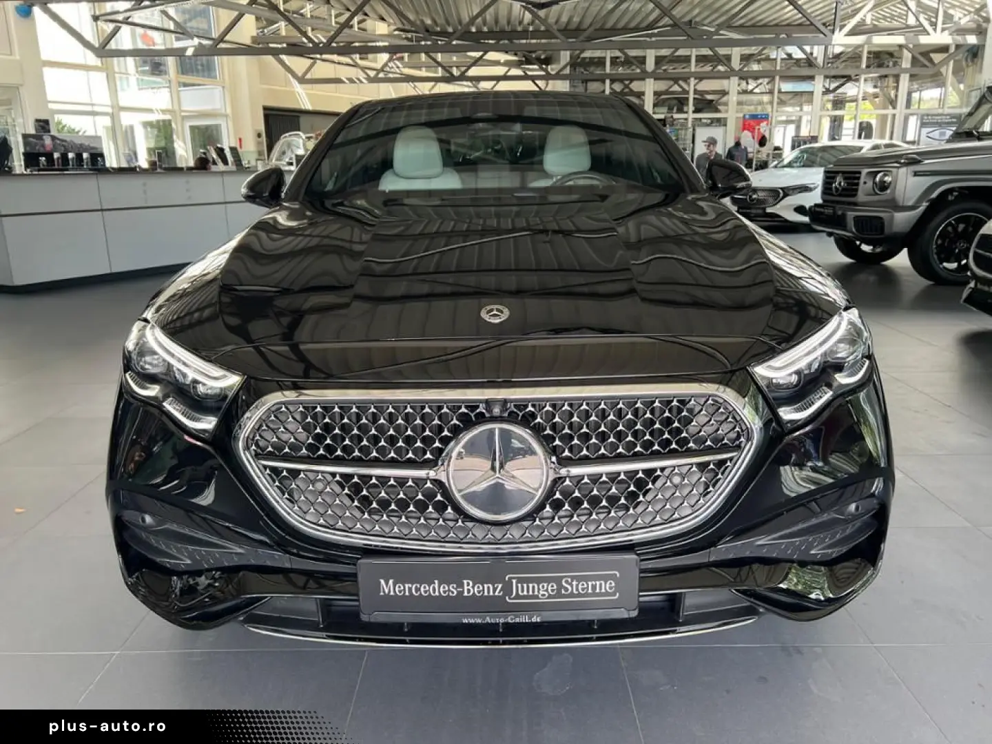 MERCEDES-BENZ E-Class 2025 — imagine 3
