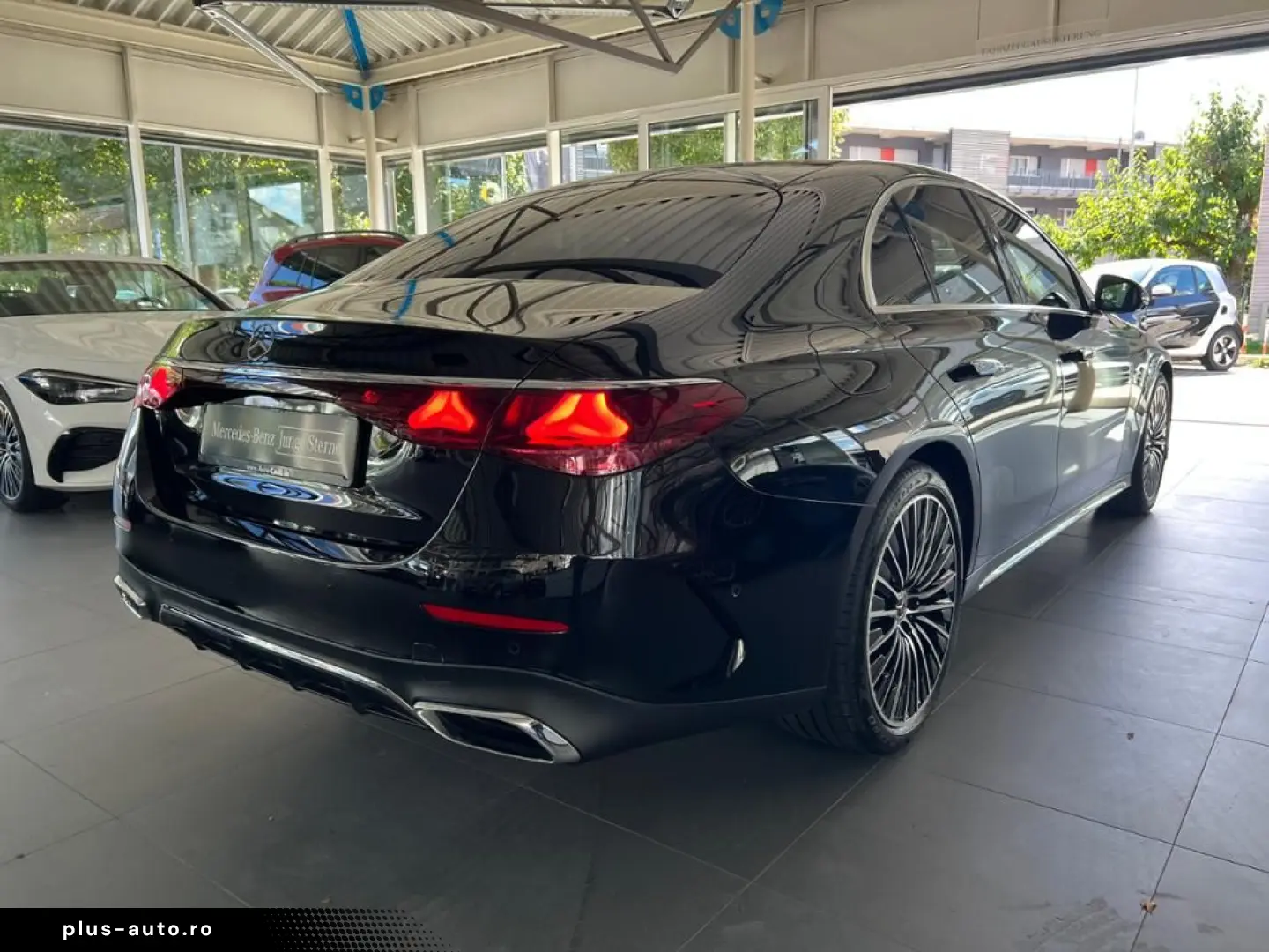 MERCEDES-BENZ E-Class 2025 — imagine 5