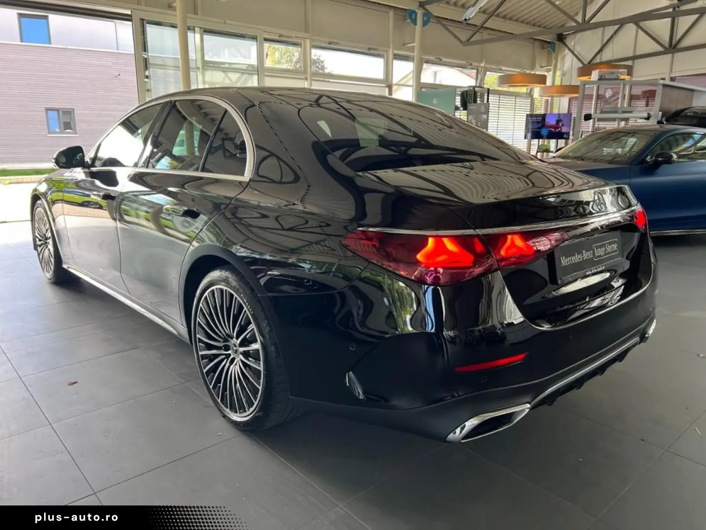 MERCEDES-BENZ E-Class 2025 — imagine 7
