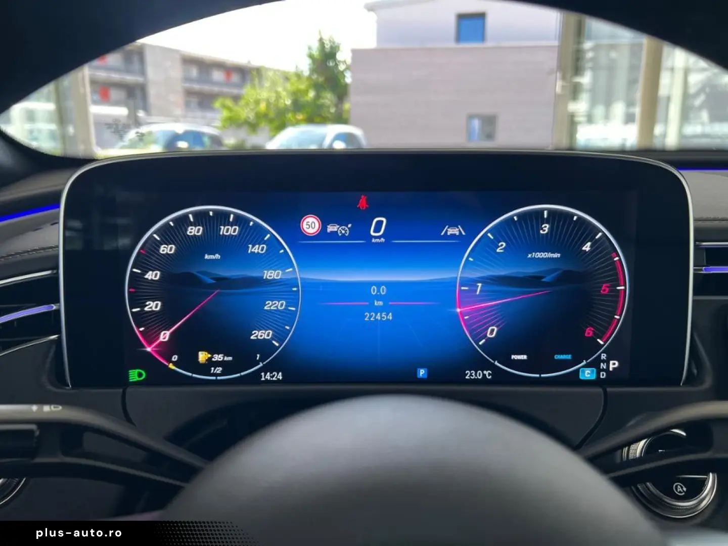 MERCEDES-BENZ E-Class 2025 — imagine 24