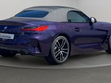 BMW Z4 sDrive20i  6tkm  Automatik