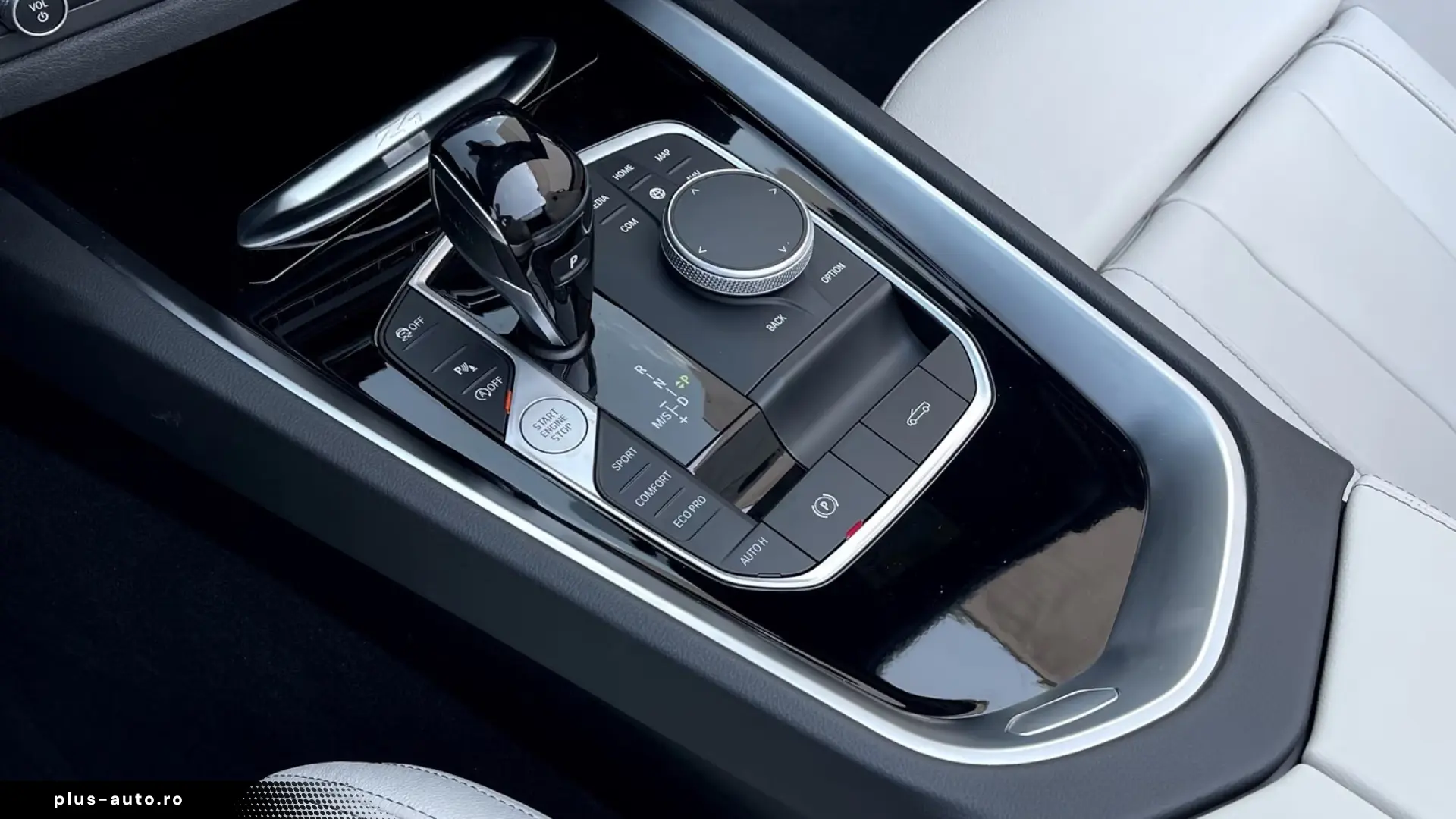 BMW Z4 sDrive20i  6tkm  Automatik