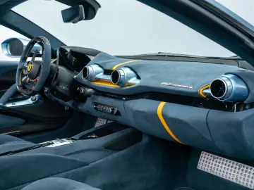 Ferrari 812 Competizione ATELIER - LIVRARE RAPIDA!