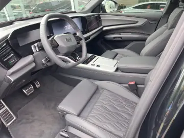 Audi Q7 3.0 TDI Quattro-7 LOCURI-MY2026 - LIVRARE RAPIDA!
