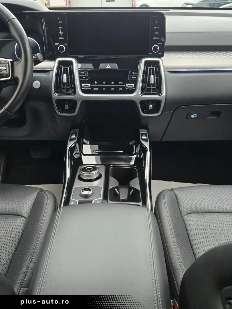 KIA Sorento 1 Hand Spirit 4WD 360 -Kam. BOSE ACC