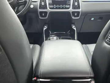 KIA Sorento 1 Hand Spirit 4WD 360 -Kam. BOSE ACC