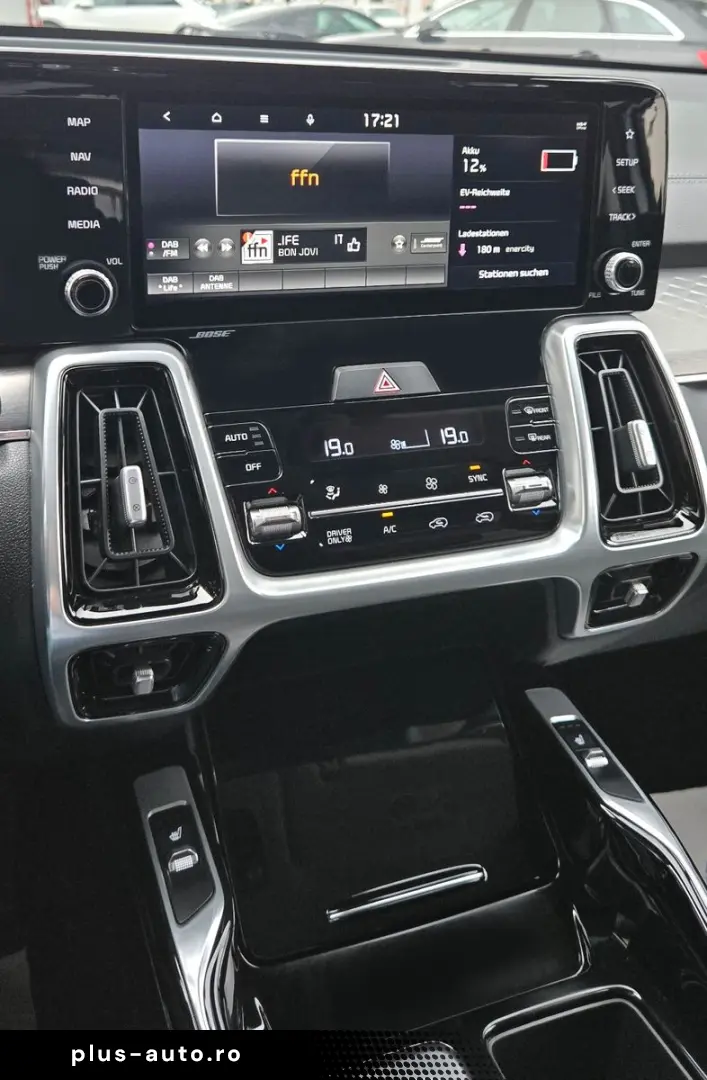 KIA Sorento 1 Hand Spirit 4WD 360 -Kam. BOSE ACC