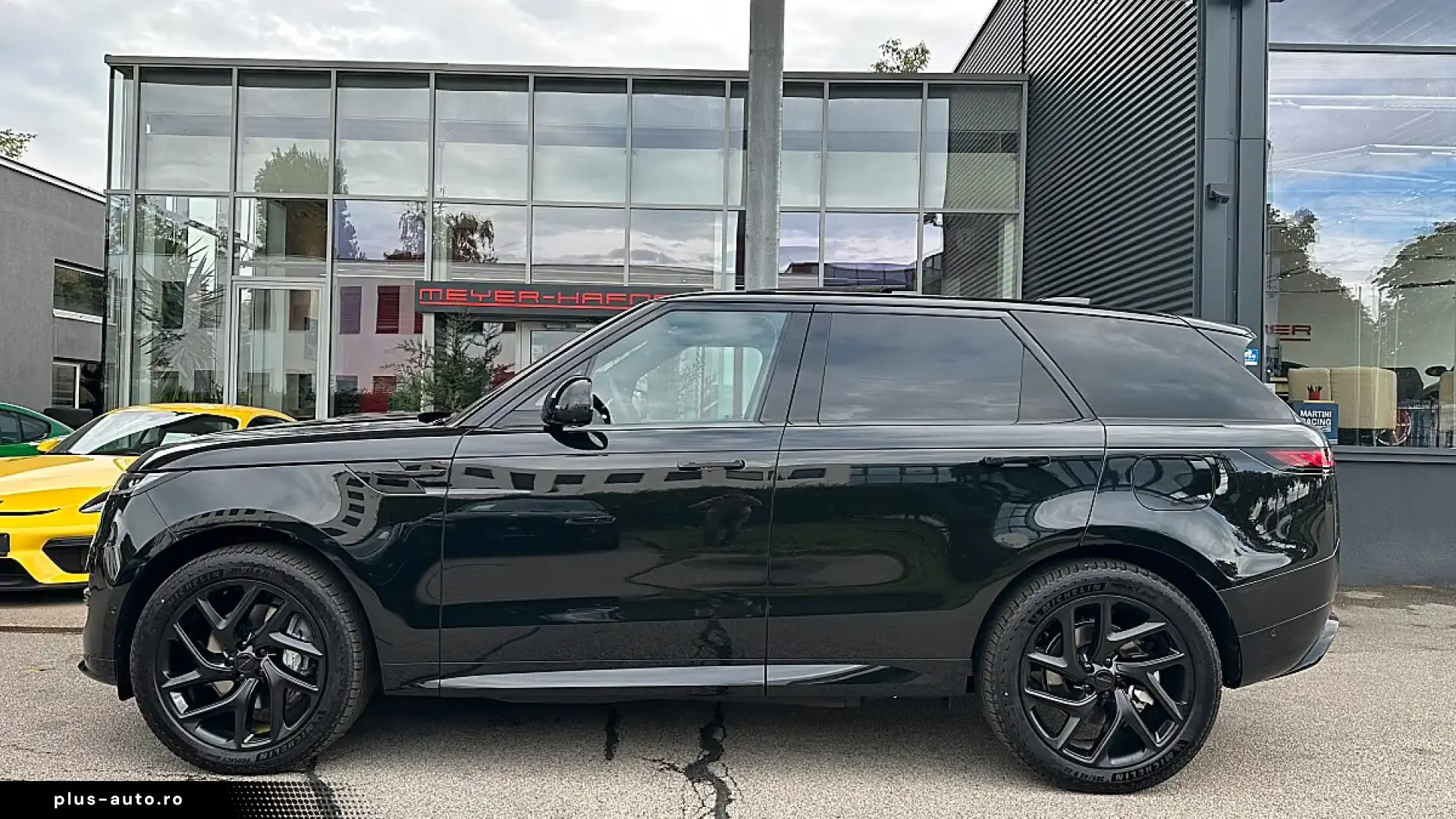 Land Rover Range Rover P460e Dynamic - PHEV - AWD