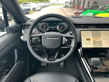 Land Rover Range Rover P460e Dynamic - PHEV - AWD