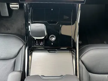 Land Rover Range Rover P460e Dynamic - PHEV - AWD