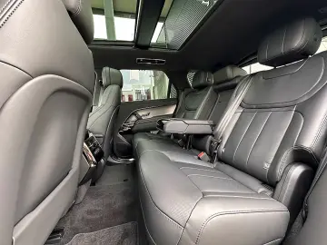 Land Rover Range Rover P460e Dynamic - PHEV - AWD