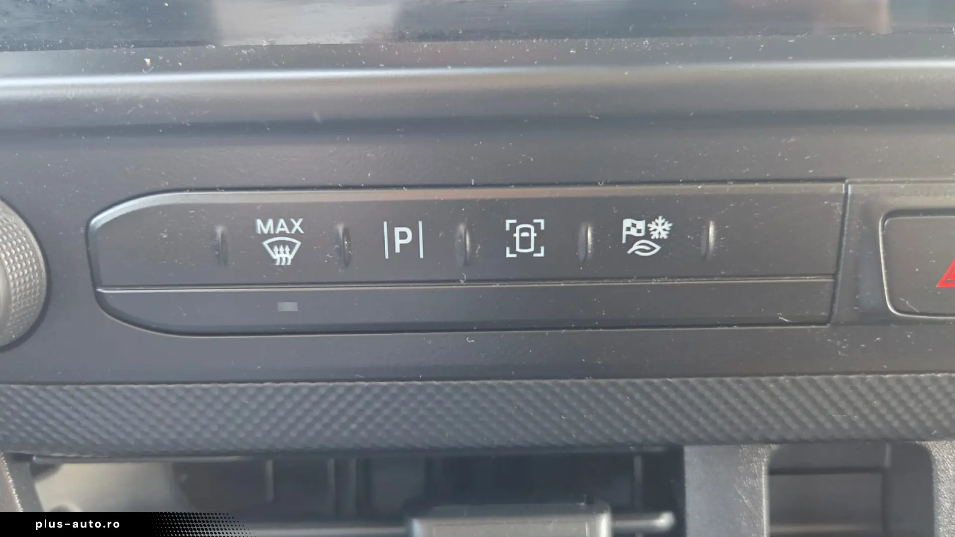 FORD TRANSIT CUSTOM L2H1 PREMIUM EDITION