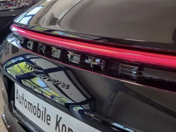 PORSCHE 992.1 Carrera Cabrio SportDesign Sportabgas Bose