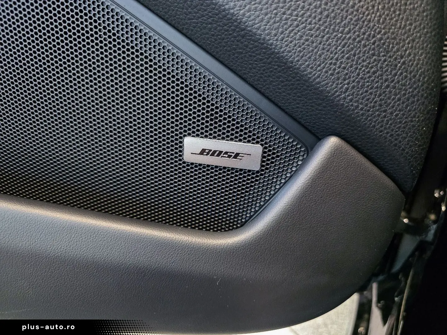 PORSCHE 992.1 Carrera Cabrio SportDesign Sportabgas Bose
