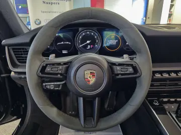 PORSCHE 992.1 Carrera Cabrio SportDesign Sportabgas Bose