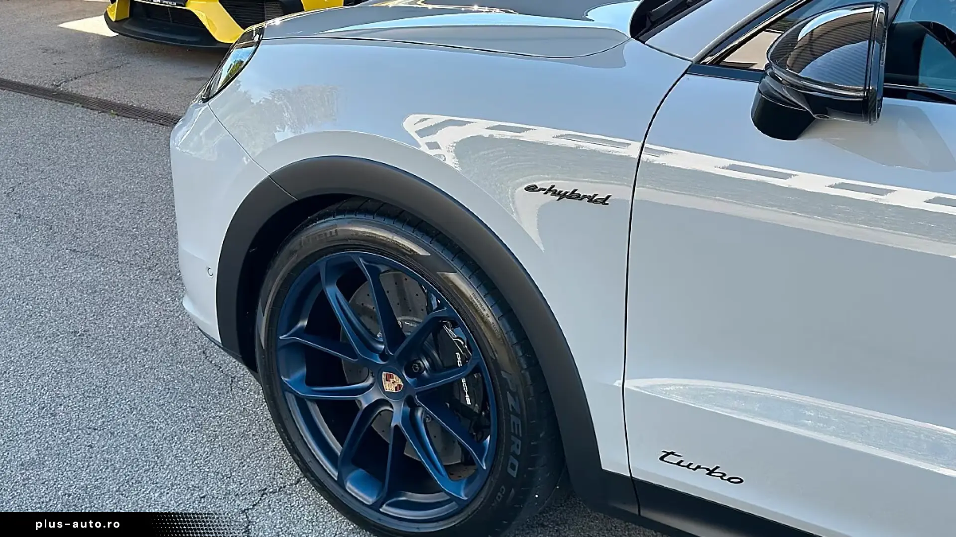 Porsche Cayenne Coupe Turbo E-Hybrid
